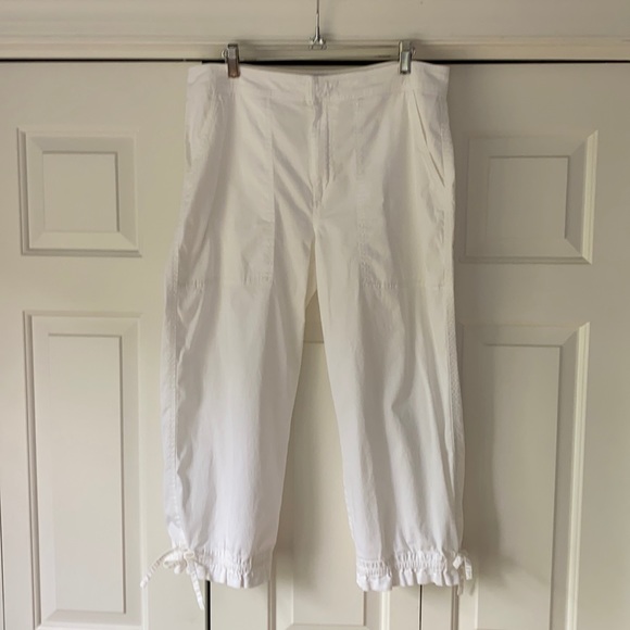 Capri pants - Picture 1 of 7